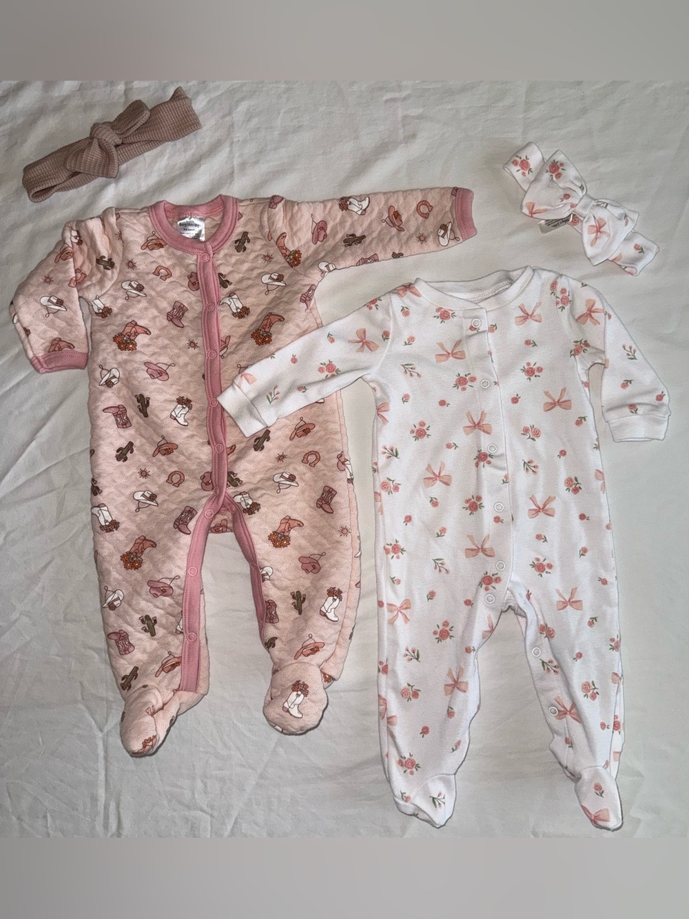 2/$15 Girl Footie Sleepers 3-6M | Little Beginnings & Mikey & Lottie